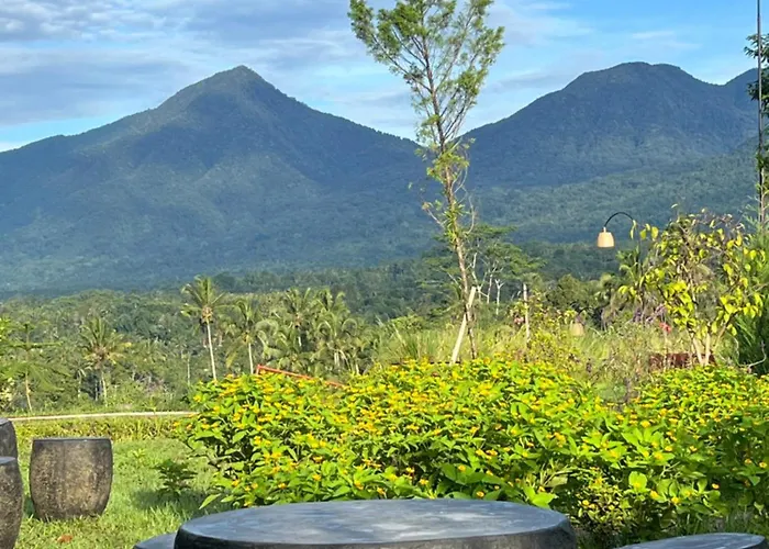 Ka Manicamp Villa